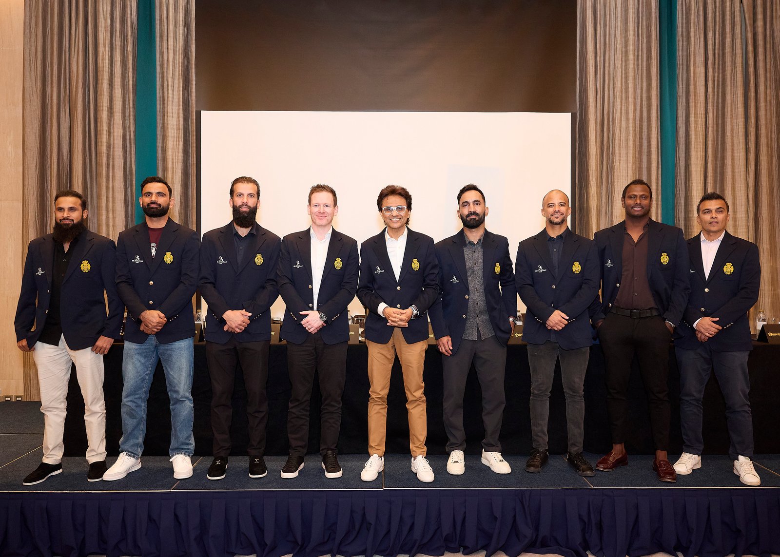 Left to Right - Adil Rashid, Fakhar Zaman, Moeen Ali, Eoin Morgan, Anis Sajan (Vice Chairman of Danube Group and Founder of Mr. Cricket UAE Media Group), Dinesh Karthik, JP Duminy, Angelo Mathews, Khurram Khan
